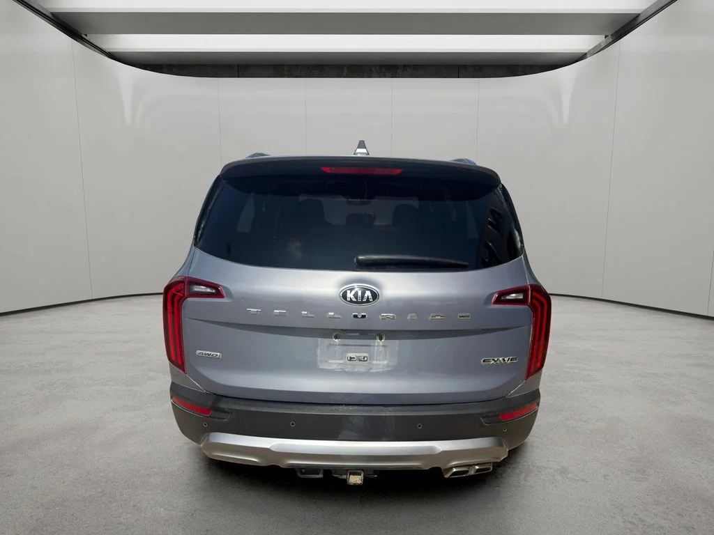 Used 2020 Everlasting Silver Kia EX image 4