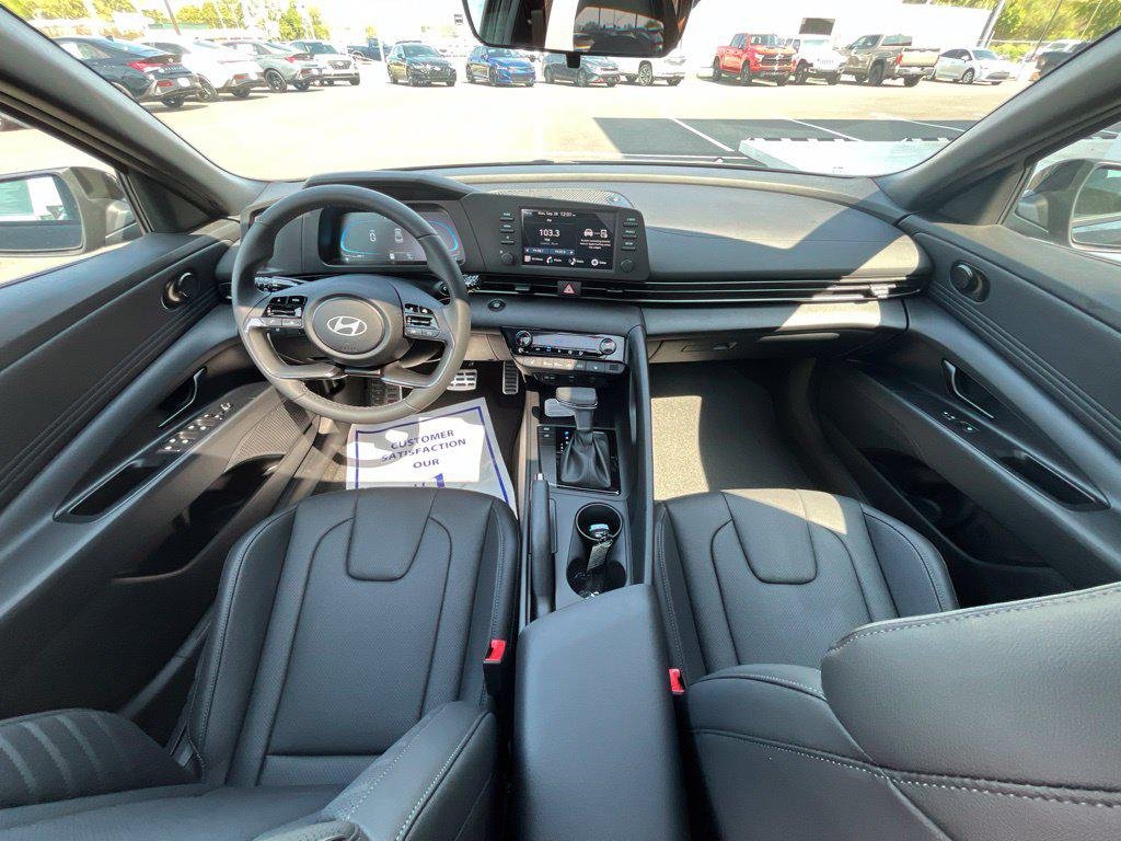 New 2026 Black Hyundai SEL Sport Plus image 22