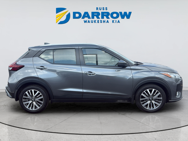 Used 2023 Gray Nissan SV image 6