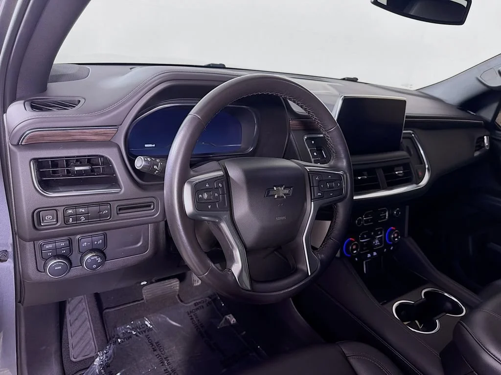 Used 2022 Satin Steel Metallic Chevrolet Z71 image 10