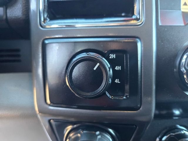 Used 2019 Black Ford XLT image 17