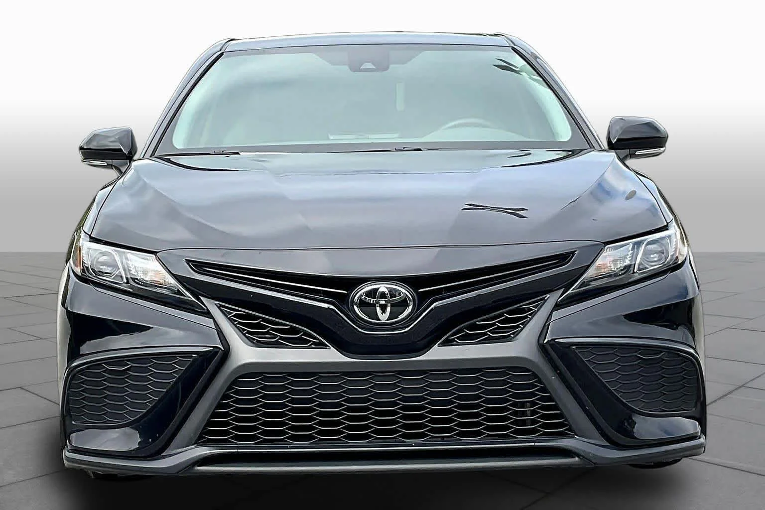 Used 2023 Midnight Black Metallic Toyota SE image 4