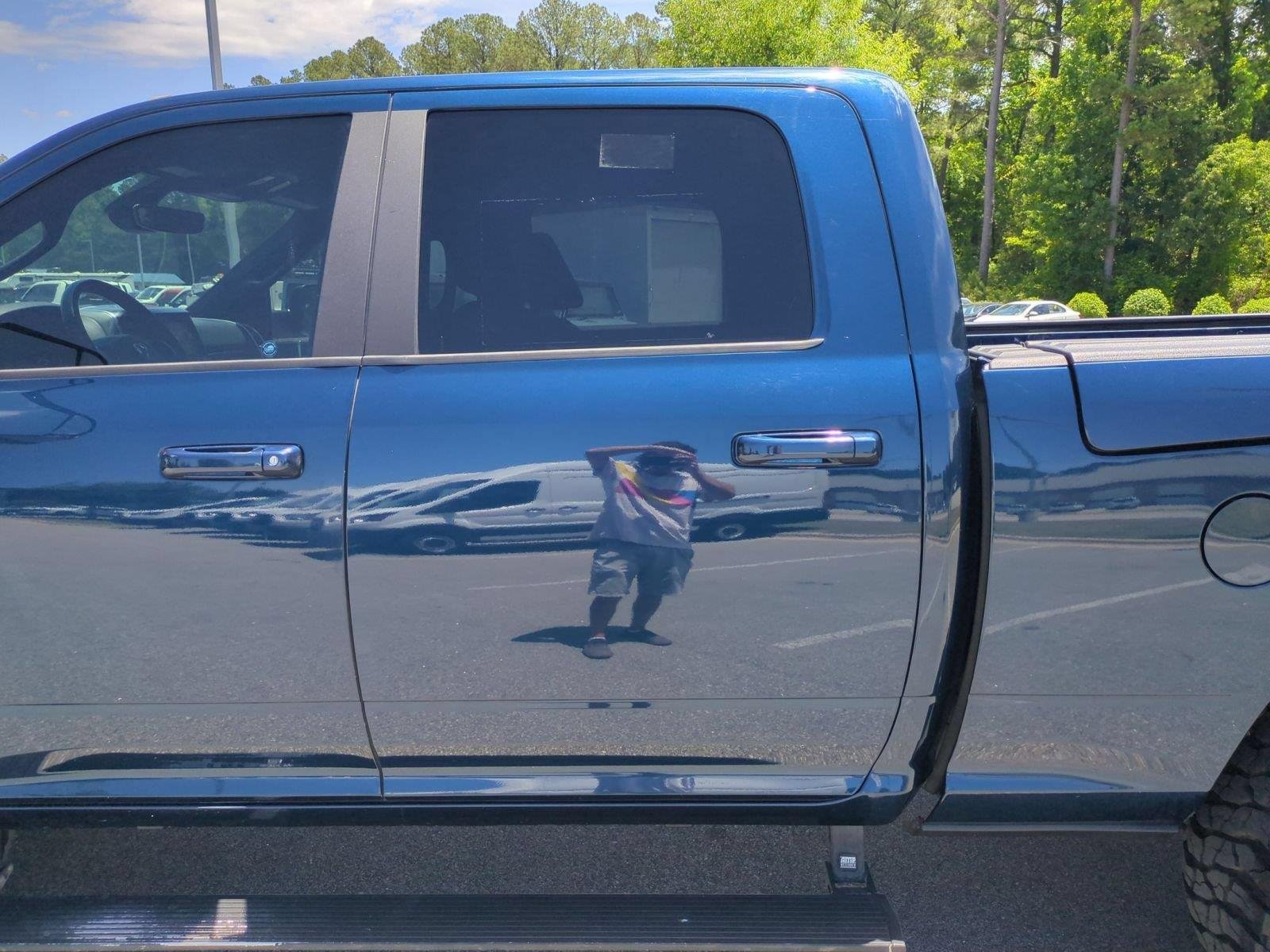 Used 2022 Patriot Blue Pearlcoat Ram Big Horn image 32
