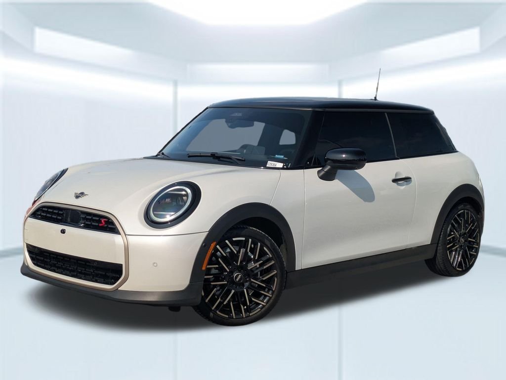 2025 MINI Hardtop Cooper S's photo