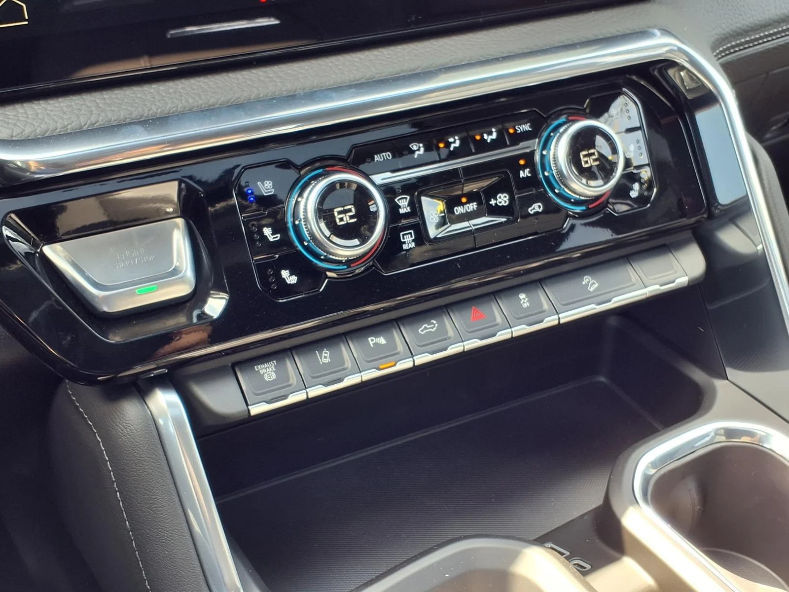 New 2026 Glacier White Tricoat GMC Denali image 4
