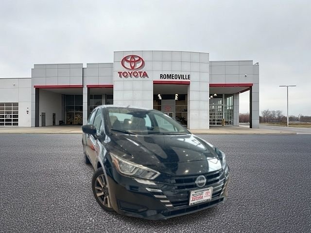 2023 Nissan Versa Sedan SV