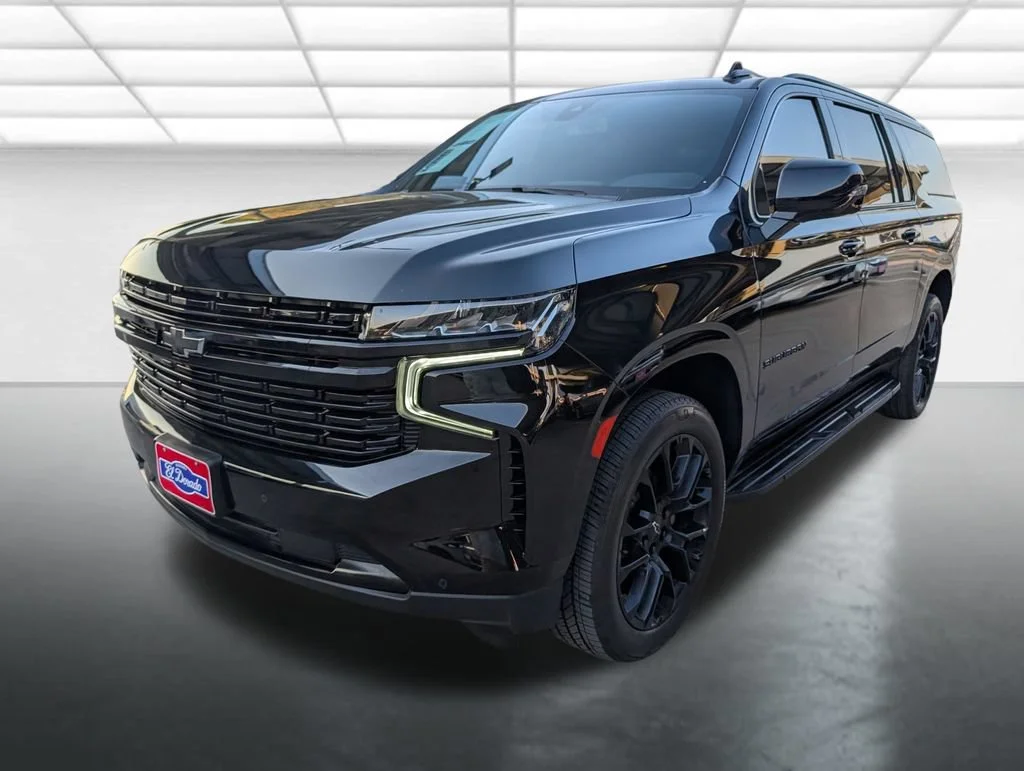 2022 Chevrolet Suburban RST - Photo 30