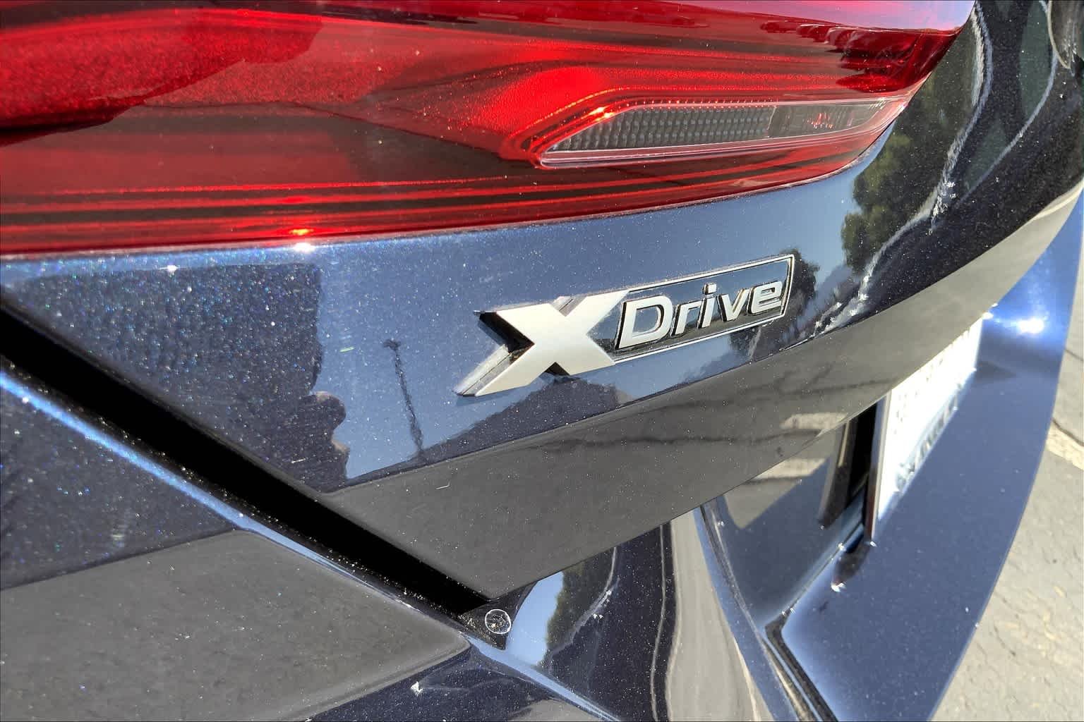 Used 2019 Carbon Black Metallic BMW M850i xDrive image 29