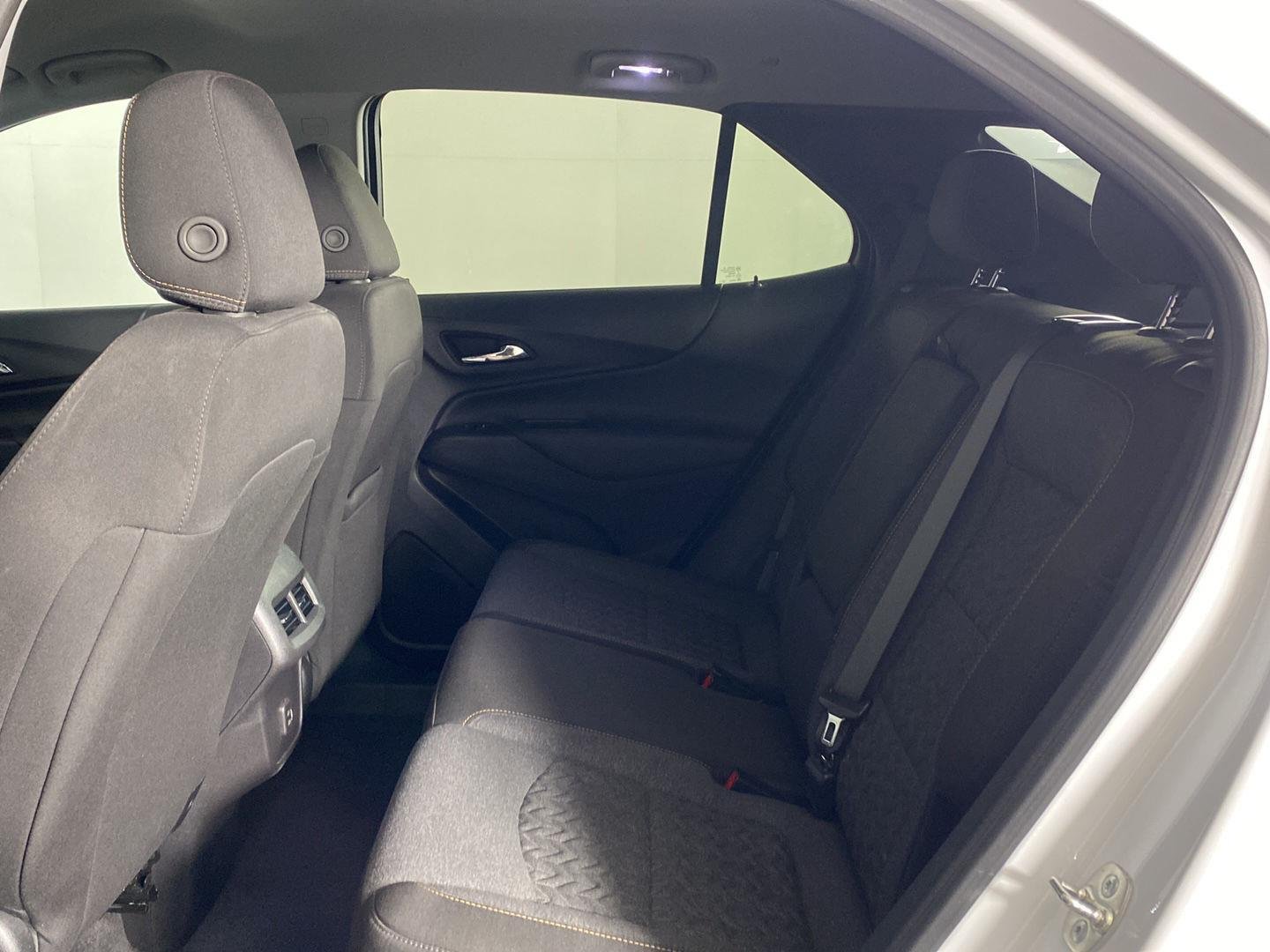 Used 2024 Summit White Chevrolet LT image 15