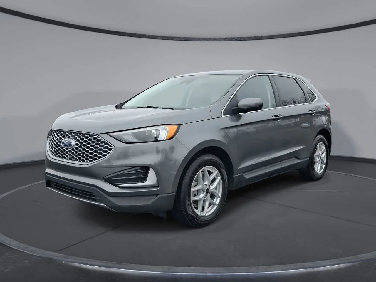 2024 Ford Edge SEL AWD's photo
