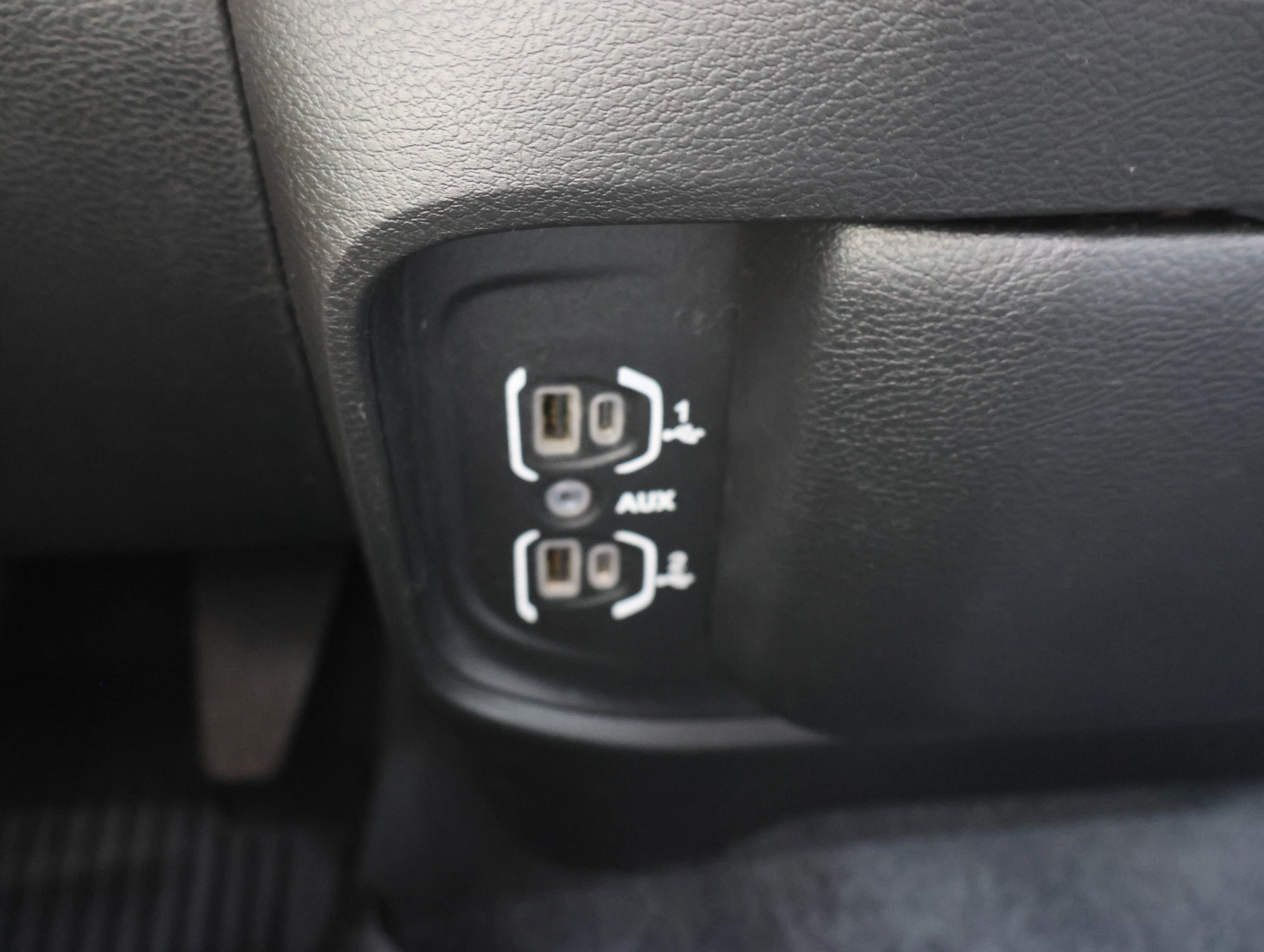 Used 2022 Bright White Clearcoat Ram Big Horn image 44