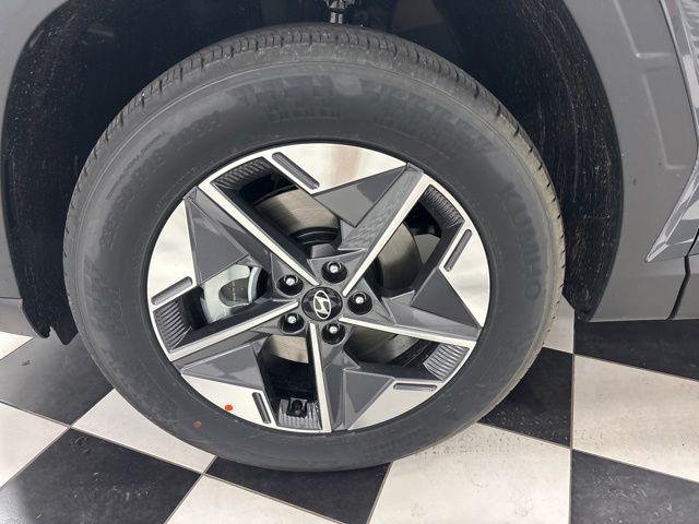 New 2026 Gray Hyundai SEL AWD image 5