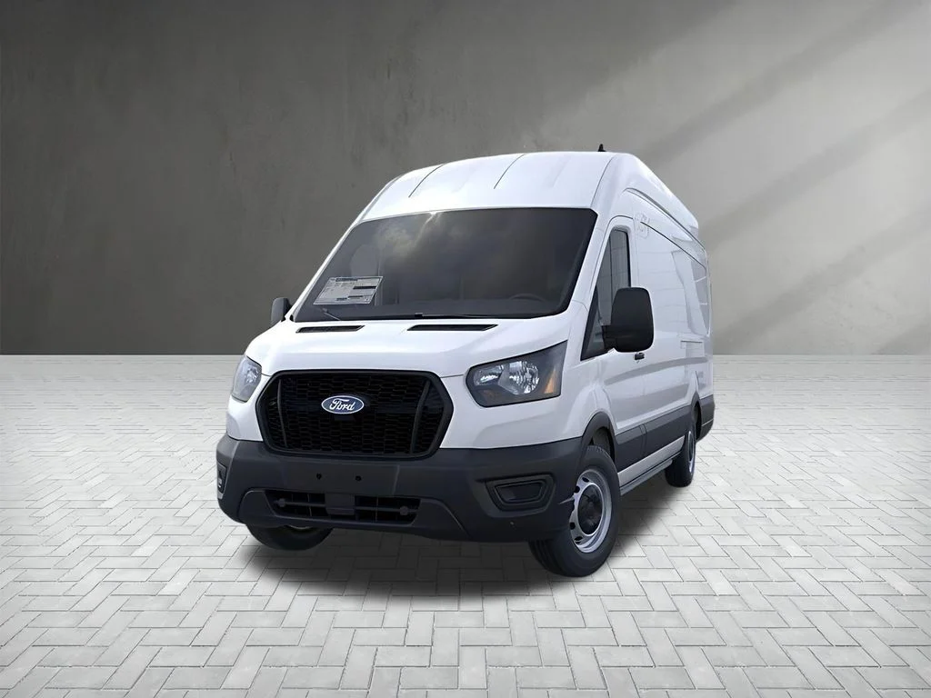 New 2026 Oxford White Ford Cargo Van image 3