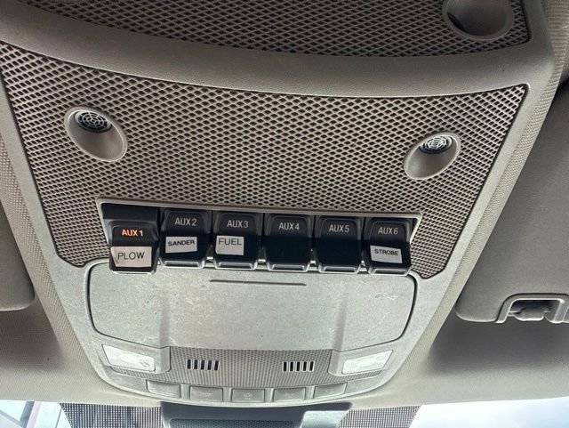 Used 2020 White Ford XL image 15