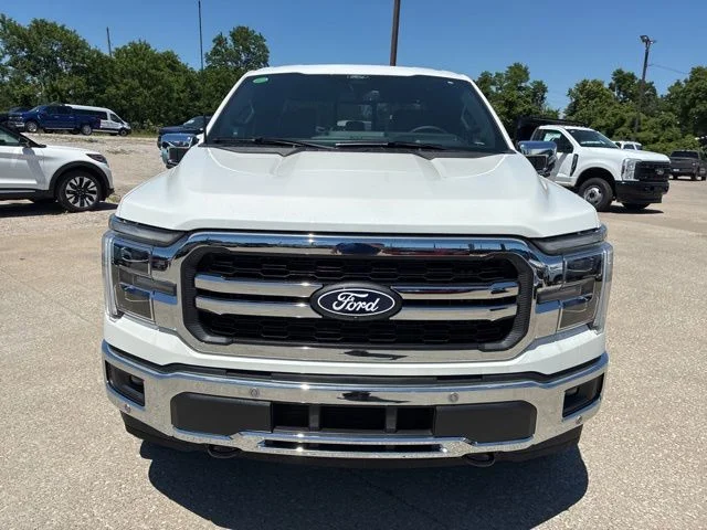 New 2026 Star White Metallic Tri-Coat Ford Lariat® image 11