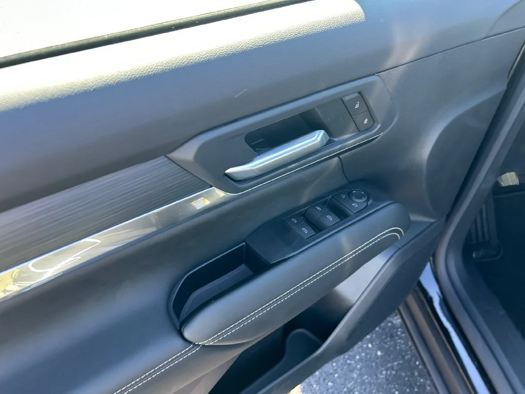 2027 GMC Terrain Elevation - Photo 16