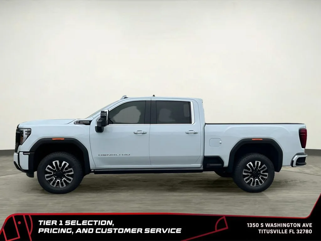 New 2026 Glacier White Tricoat GMC Denali Ultimate image 3