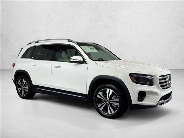 New 2026 Polar White Mercedes-Benz GLB 250 image 33