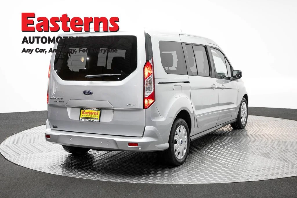 Used 2021 Silver Ford XLT image 5