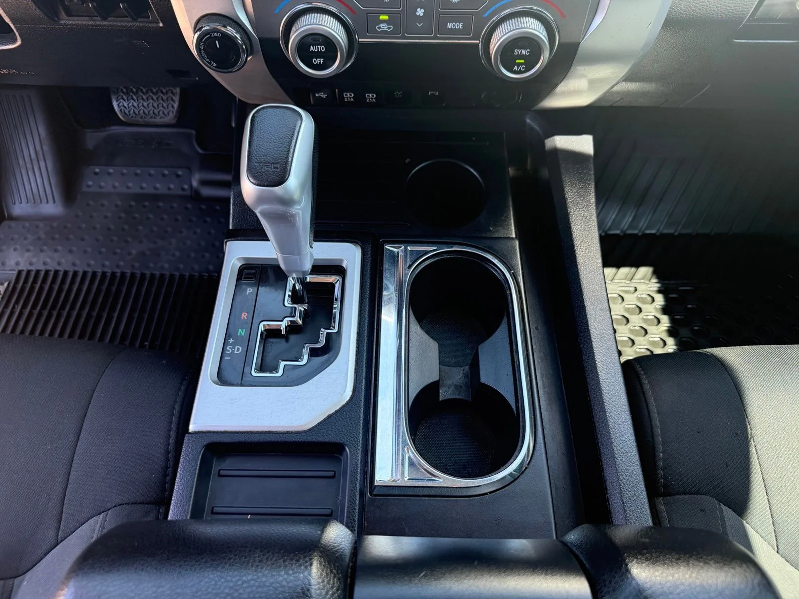 2021 Toyota Tundra SR5 - Photo 26