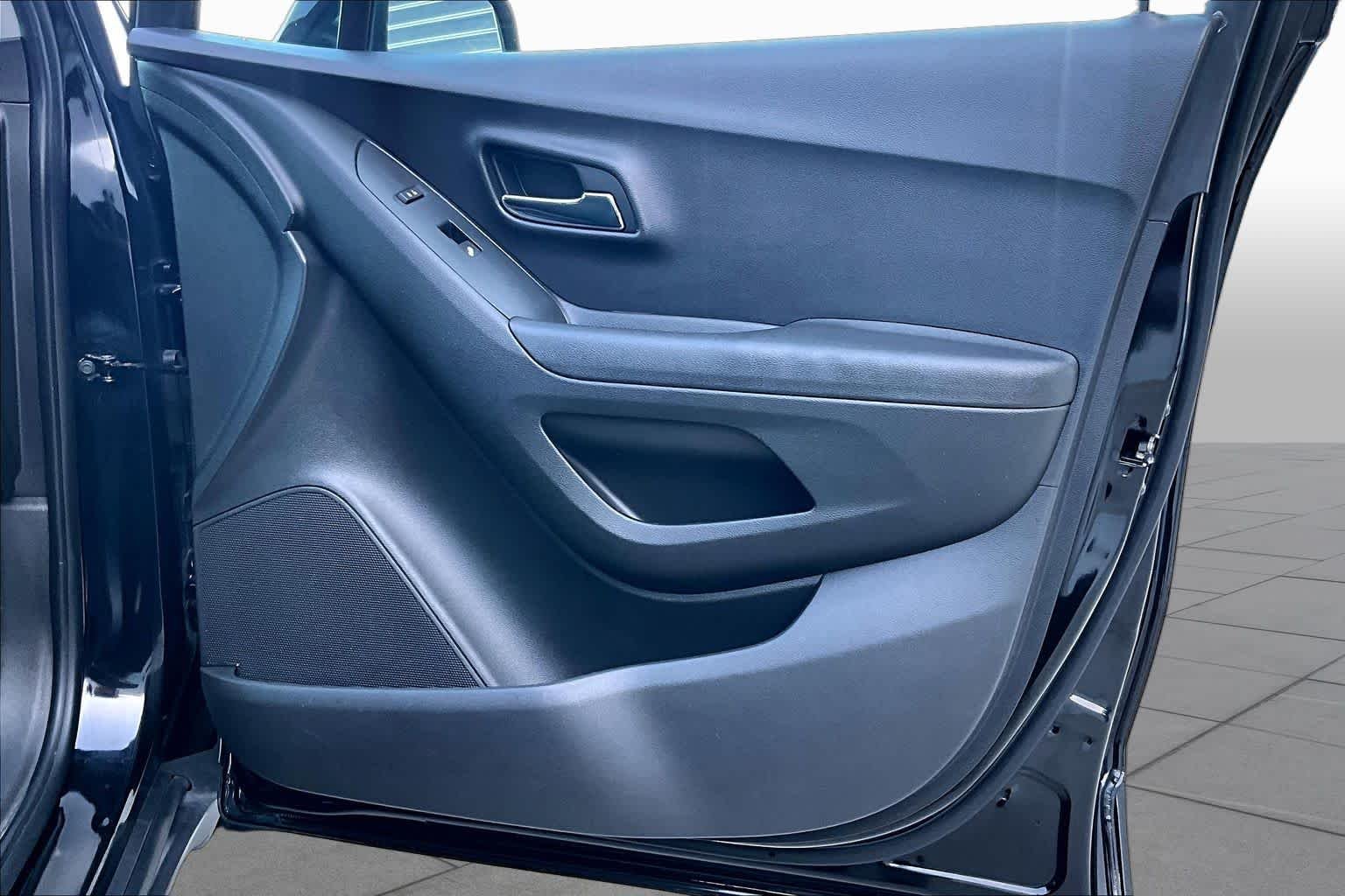Used 2019 Mosaic Black Metallic Chevrolet LS image 20