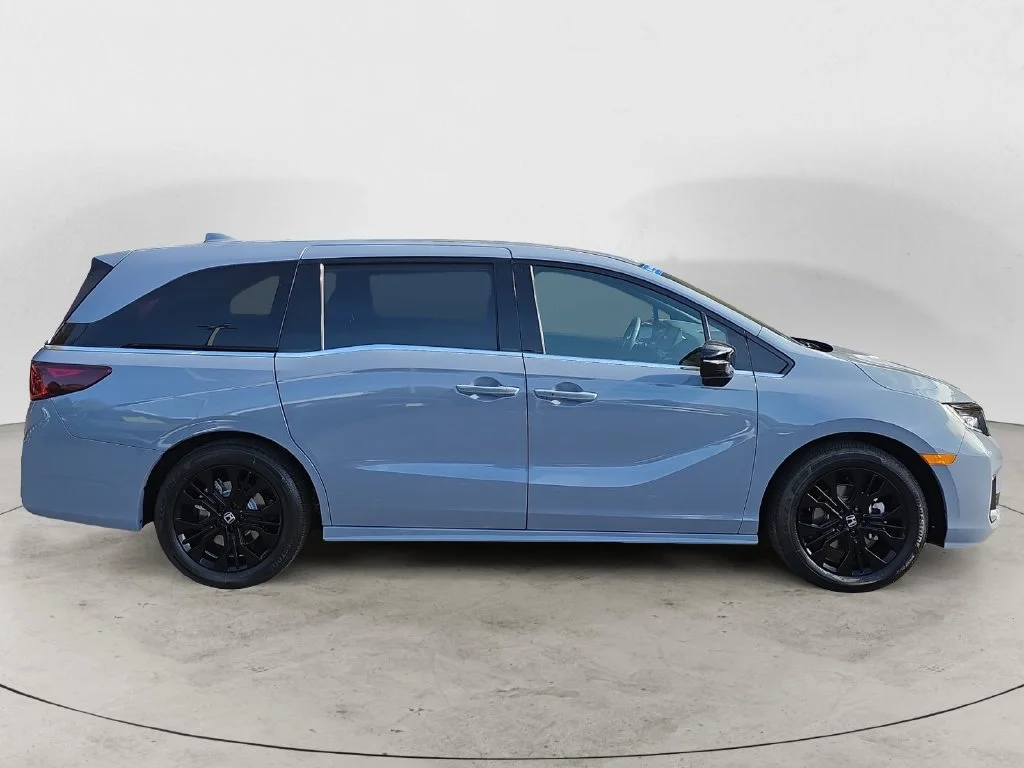 2026 Honda Odyssey Sport L - Photo 21