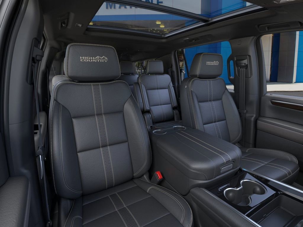 2025 Chevrolet Suburban High Country - Photo 16