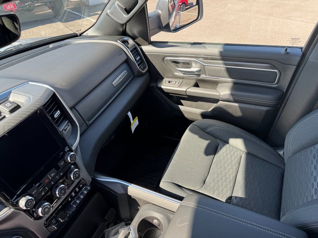 2025 RAM 1500 Big Horn/Lone Star - Photo 35