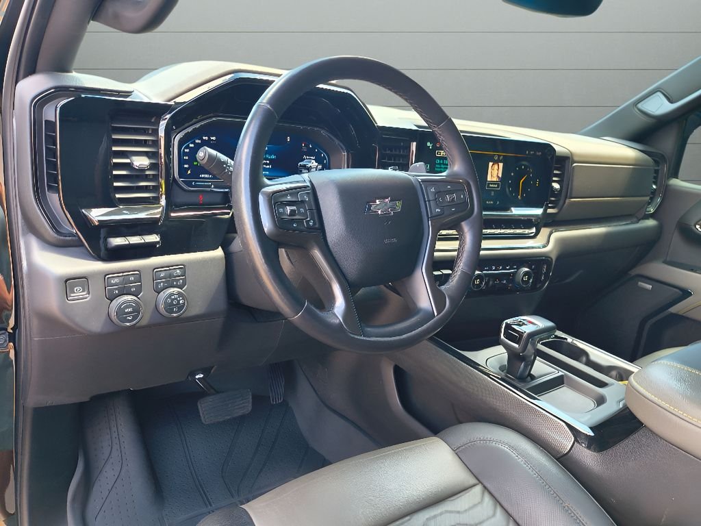Used 2023 Black Chevrolet ZR2 image 20
