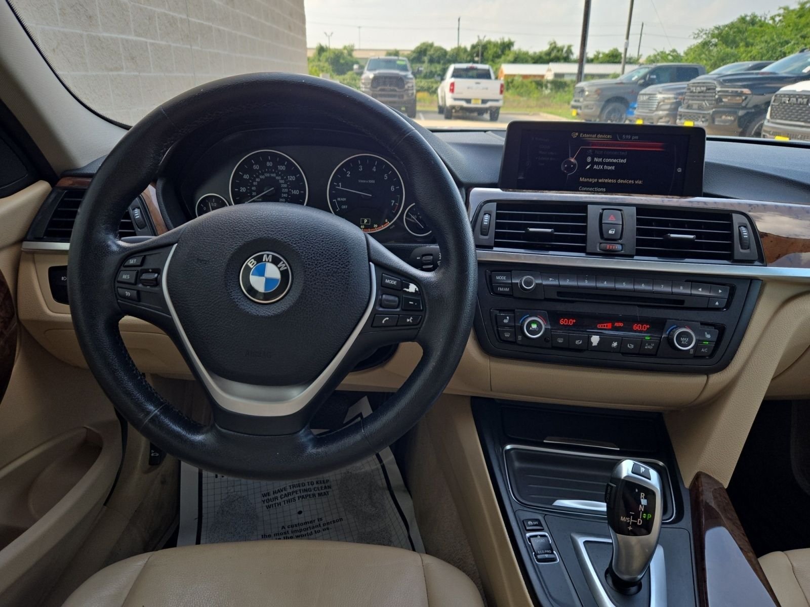 Used 2014 White BMW 328i image 16