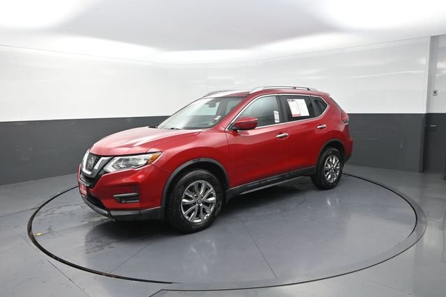 Used 2017 Red Nissan SV image 37