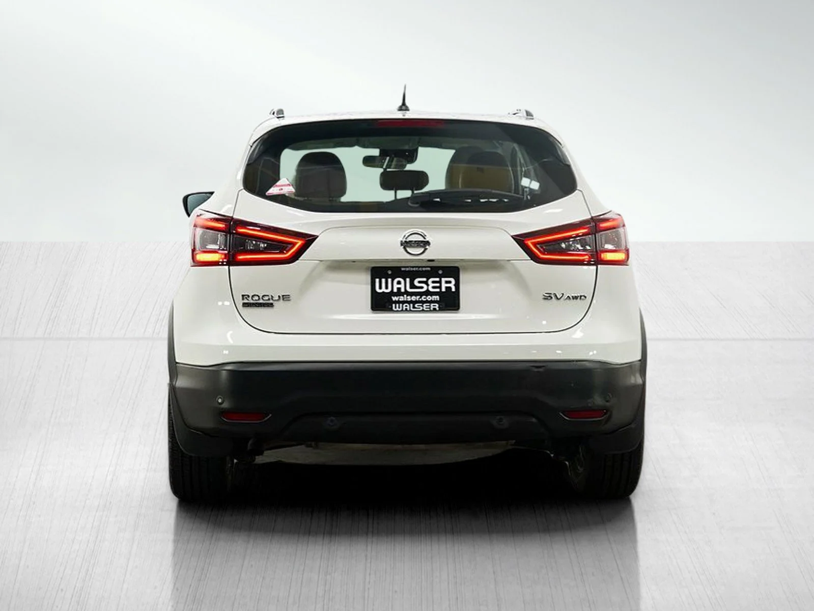 Used 2020 Pearl White Tricoat Nissan SV image 4