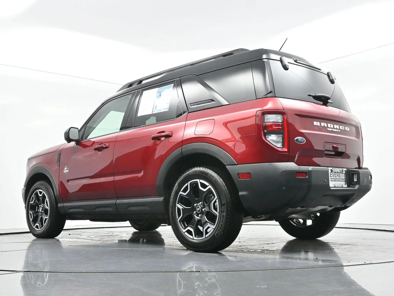 Used 2025 Ruby Red Metallic Tinted Clearcoat Ford Outer Banks image 50