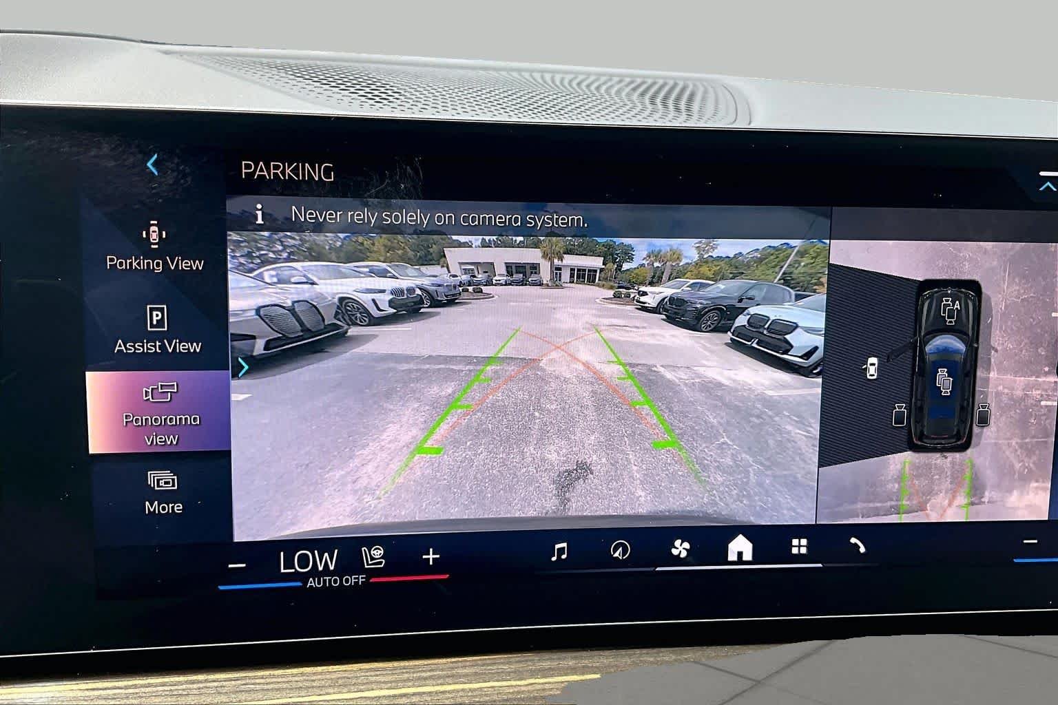 Certified Used 2025 Manhattan Green Metallic BMW xDrive40i image 27