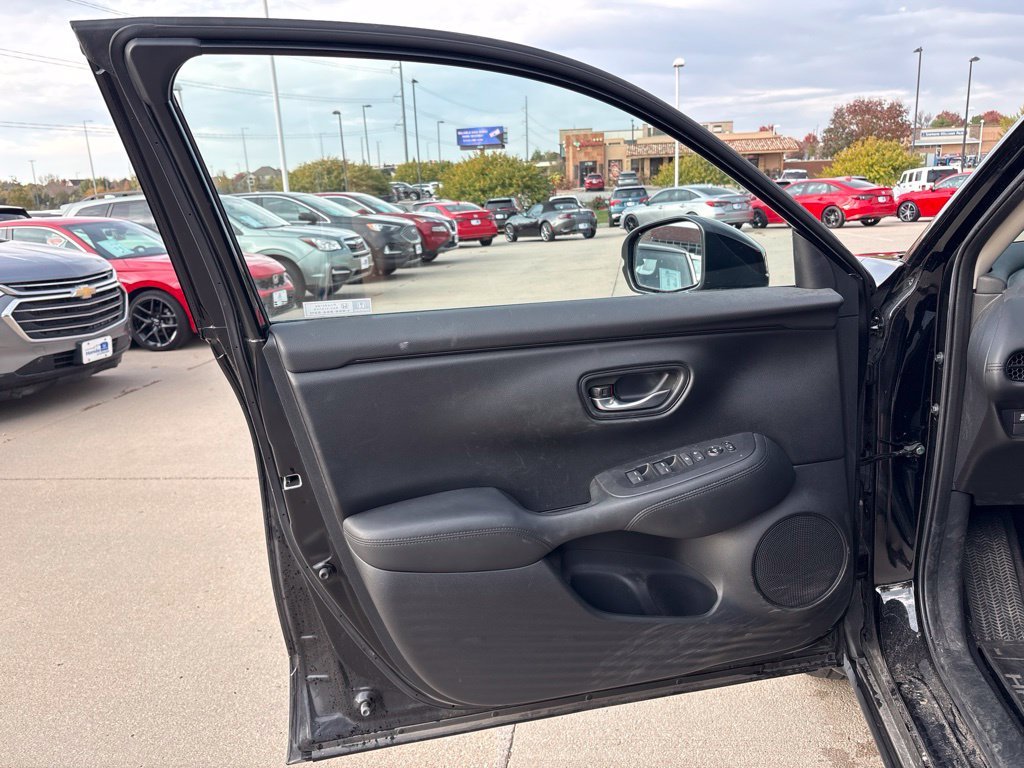 Certified Used 2024 Black Honda LX image 9