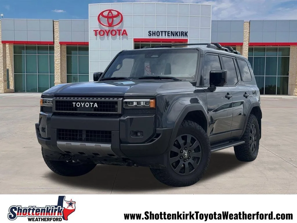 Used 2025  Toyota Base image 1