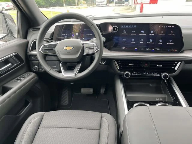 2026 Chevrolet Tahoe LS - Photo 9
