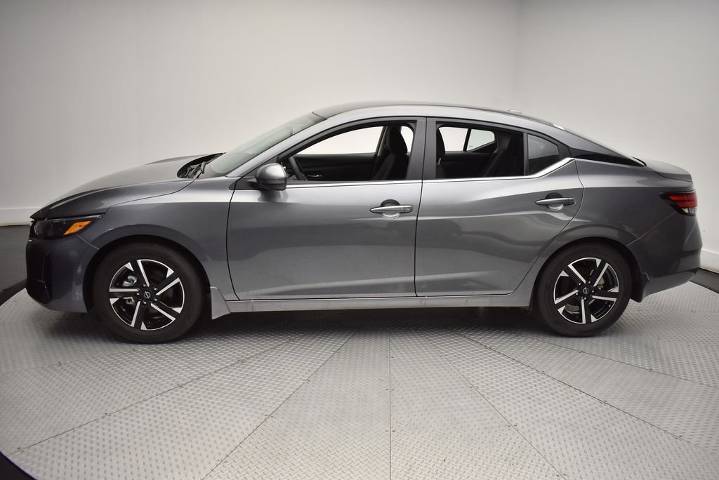 2025 Nissan Sentra SV - Photo 8