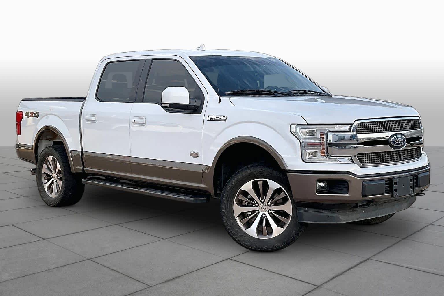 Used 2020 Oxford White/Stone Gray Ford King Ranch image 3