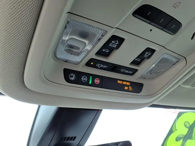 2023 GMC Acadia Denali - Photo 22
