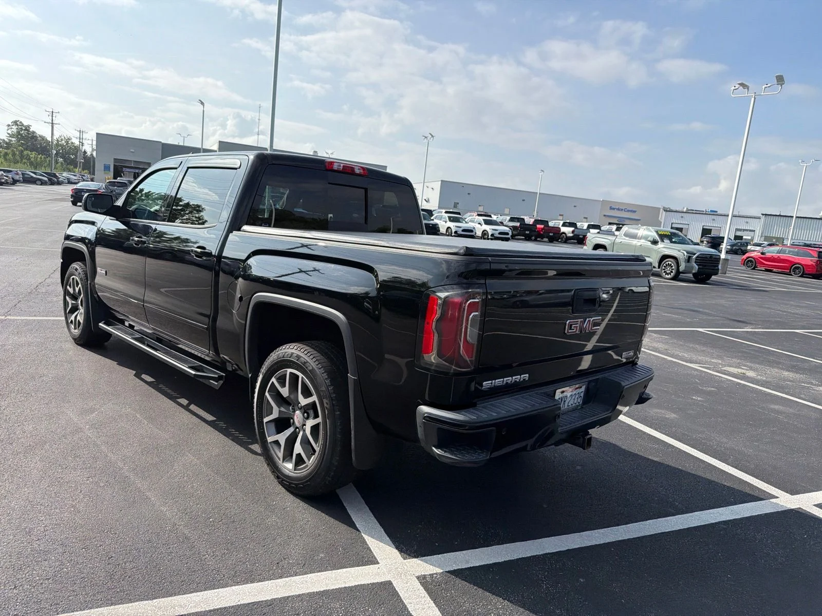 Used 2017 Black GMC SLT image 4