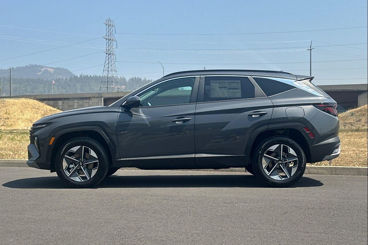 New 2026 Gray Hyundai SEL AWD image 6