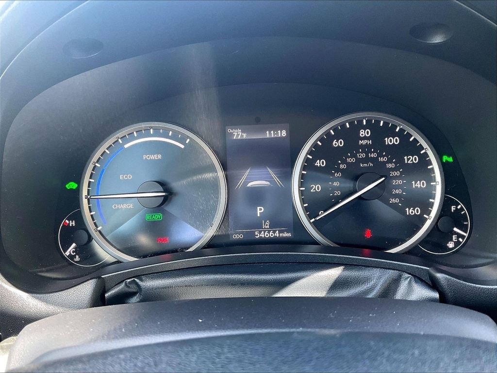 Used 2021 White Lexus 300h image 25