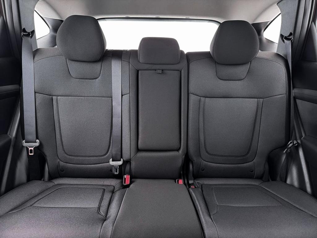 New 2026 Black Hyundai SE FWD image 16