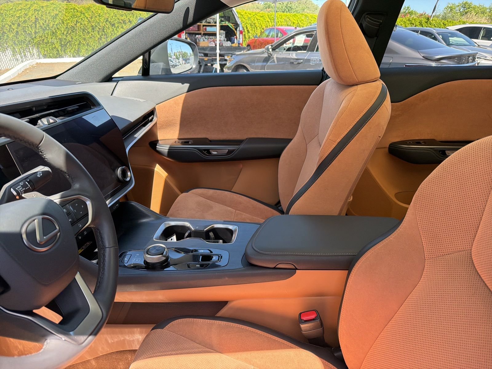 2023 Lexus RZ Luxury - Photo 6