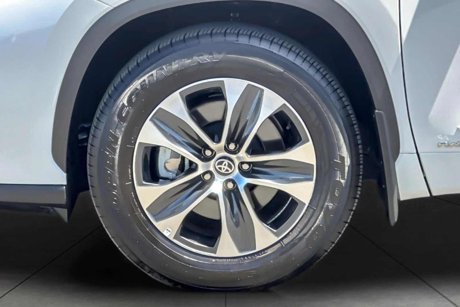 Certified Used 2026 Wind Chill Pearl Toyota Hybrid XLE image 26