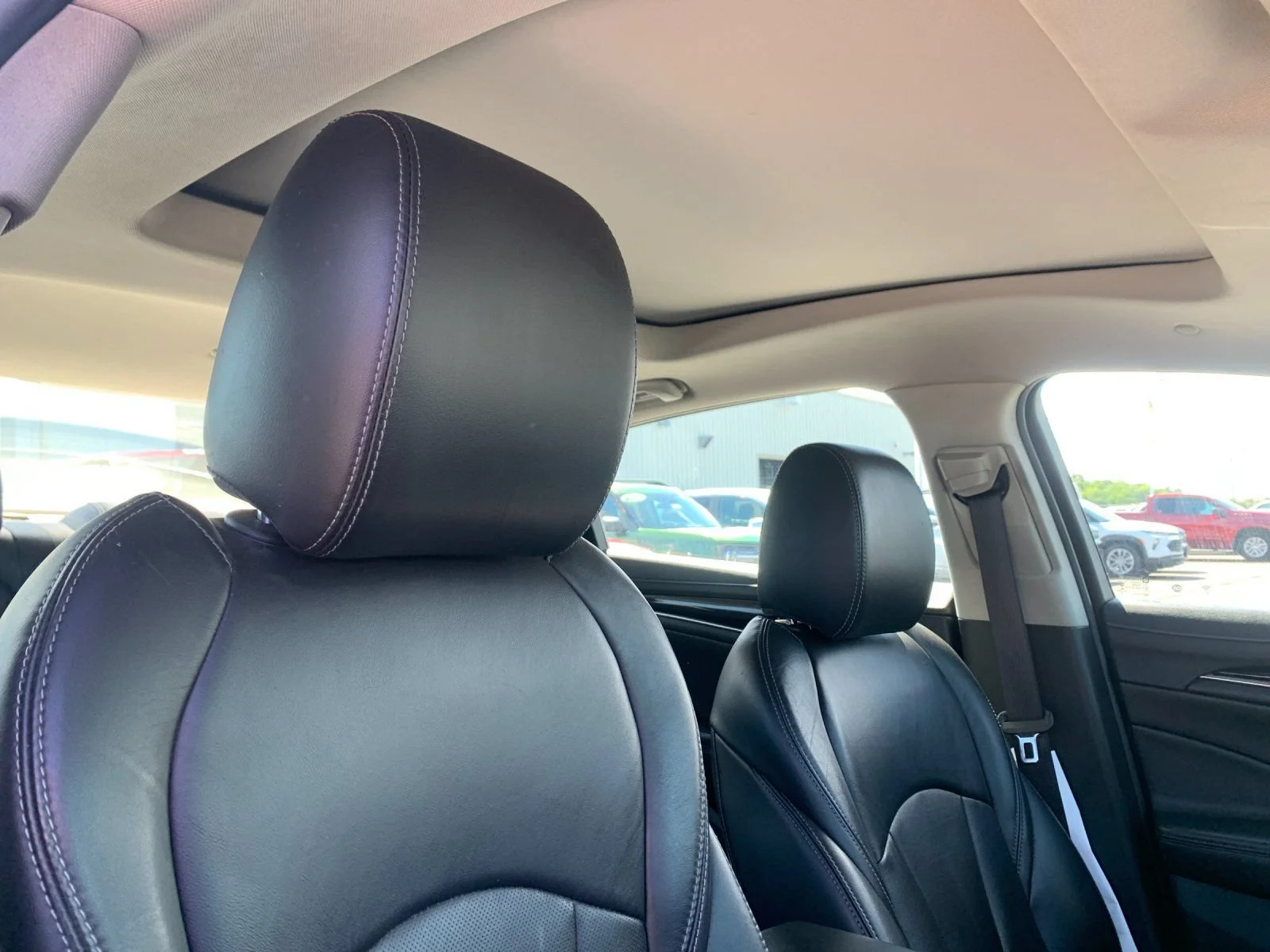 Used 2019 PEPPERDUST METALLIC Buick Premium image 18