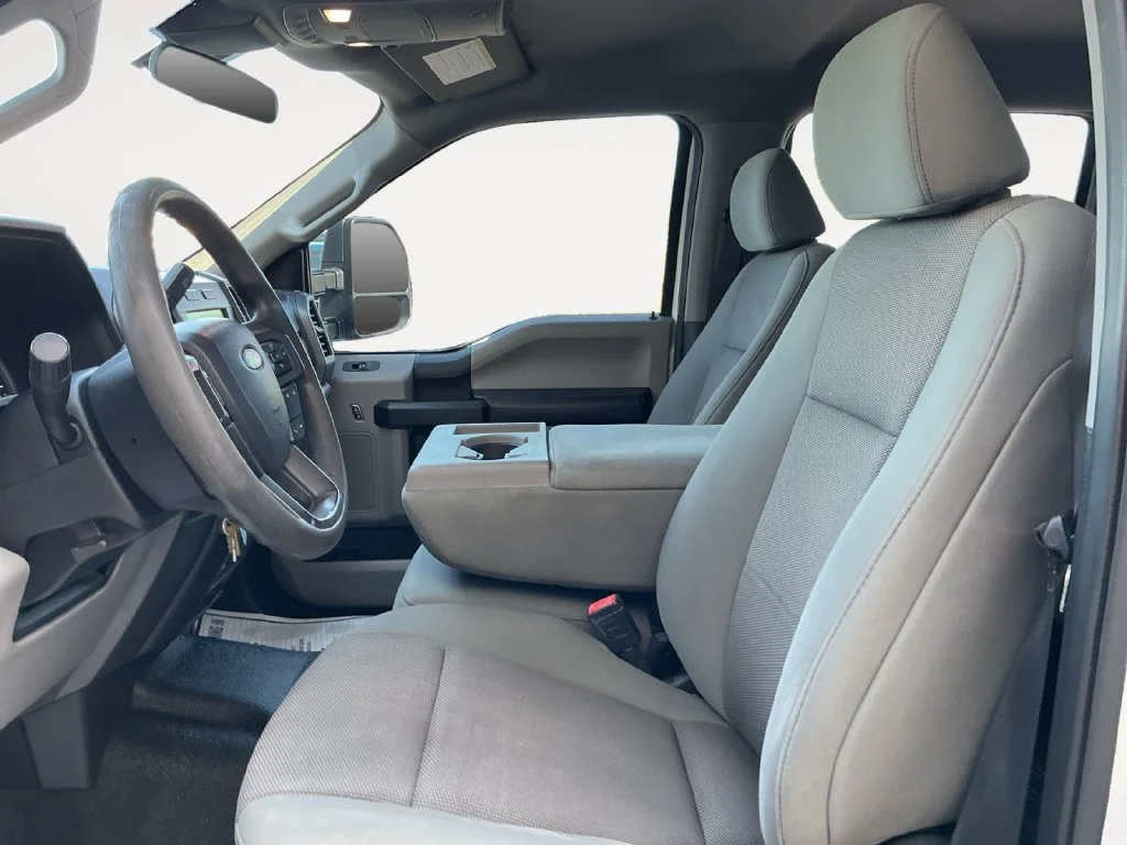Used 2021 White Ford XL image 16