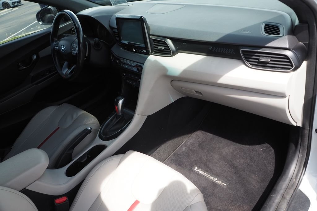 Used 2019 White Hyundai Turbo Ultimate image 19