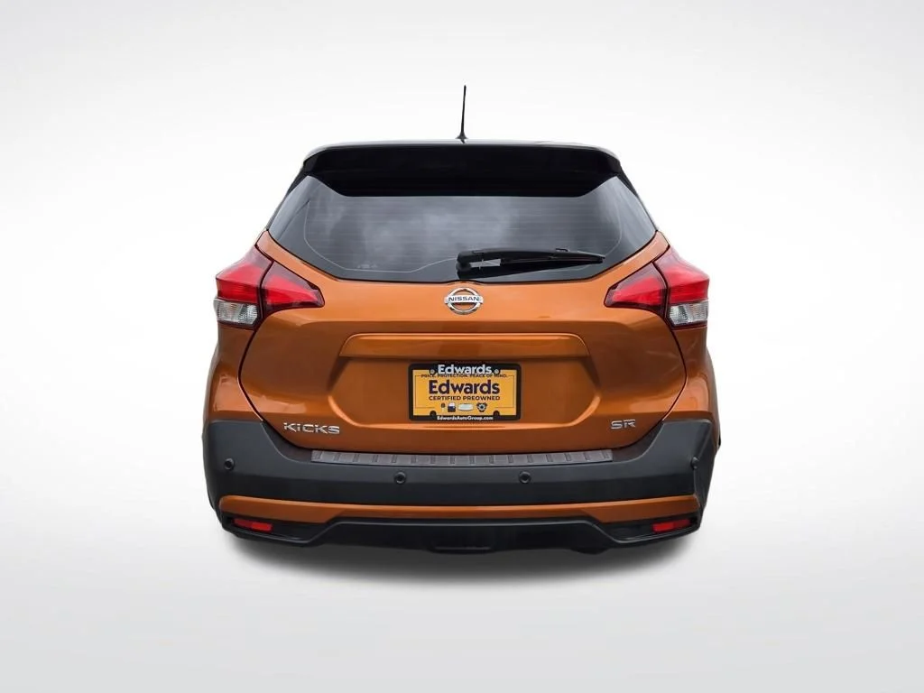 Used 2020 Orange Nissan SR image 4
